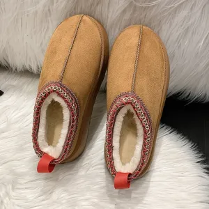 Alaska Adult Fleece Slippers