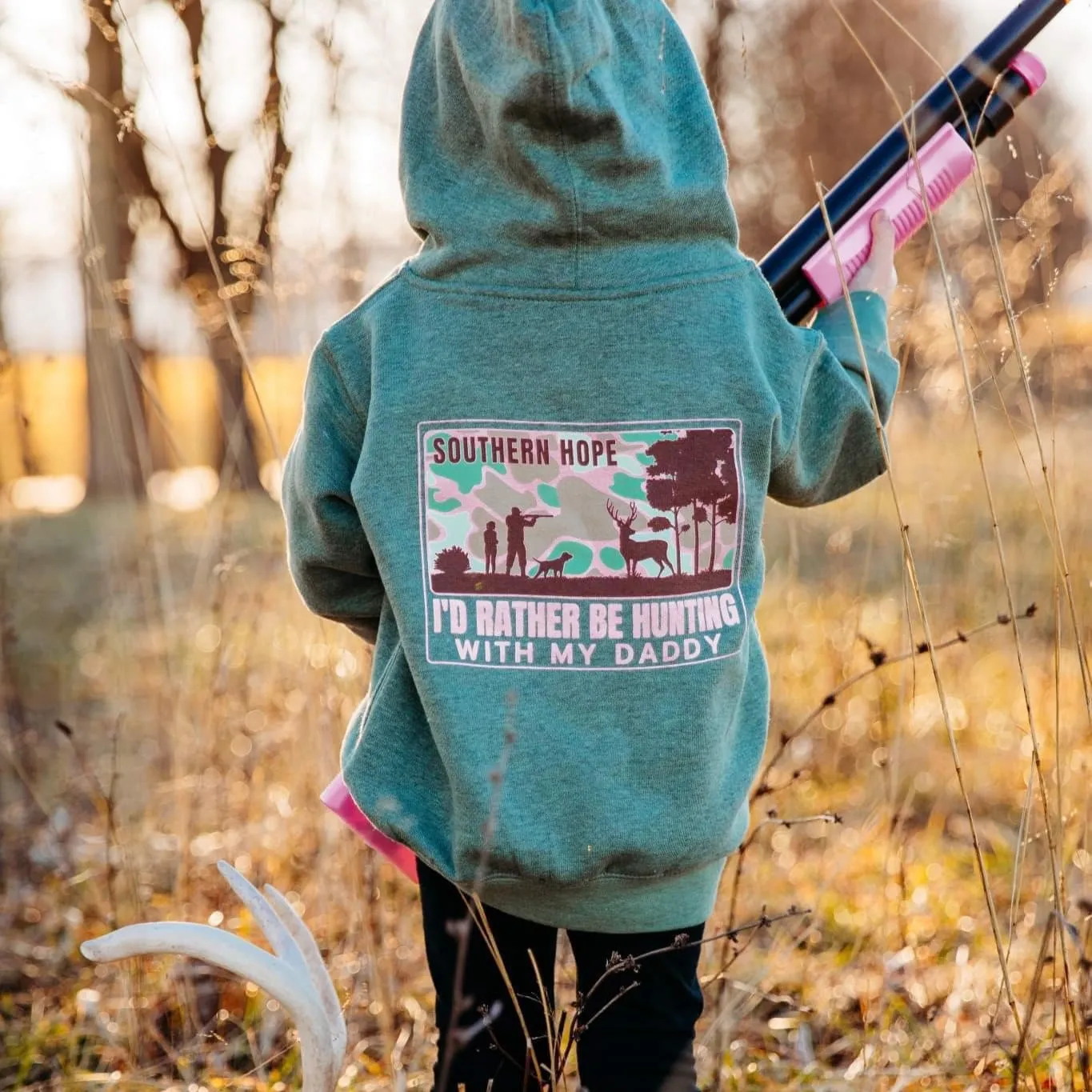 (HOODIE) GIRLS Deer Hunting With Daddy Kids Hoodie