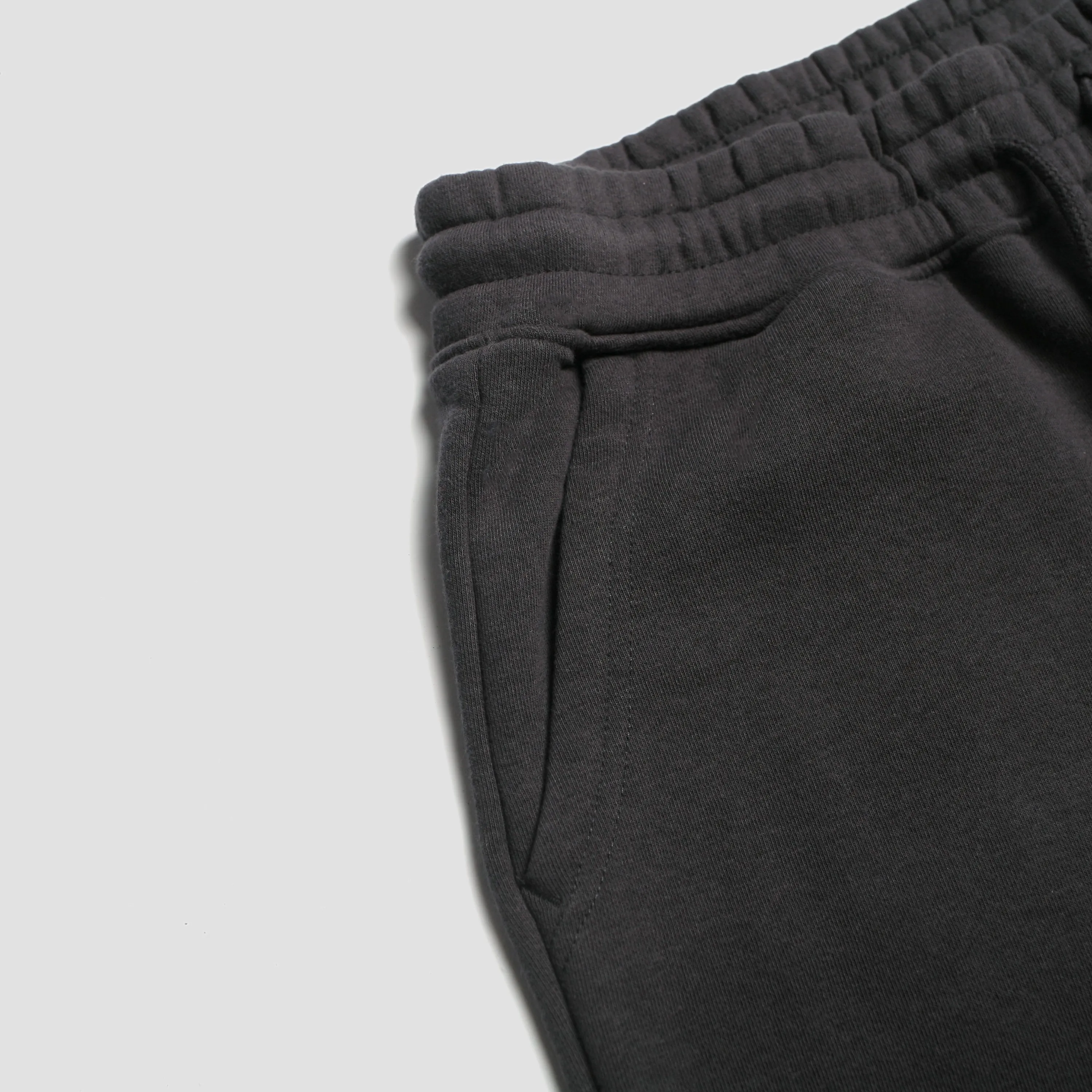 Loftloom Sweat Shorts Coal