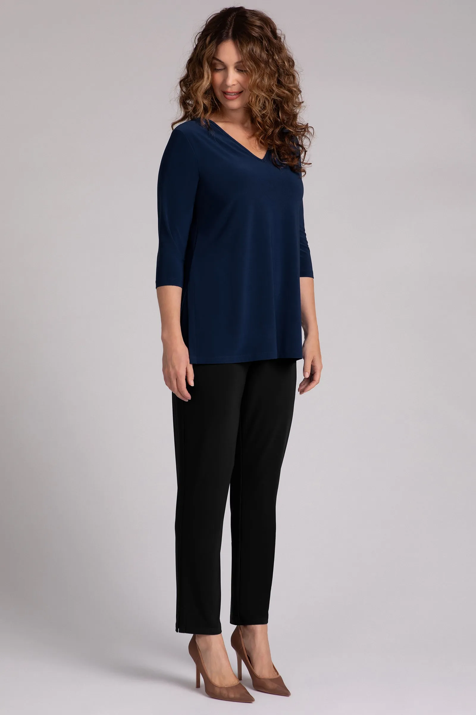 Nu Ideal V-Neck Tunic | Navy